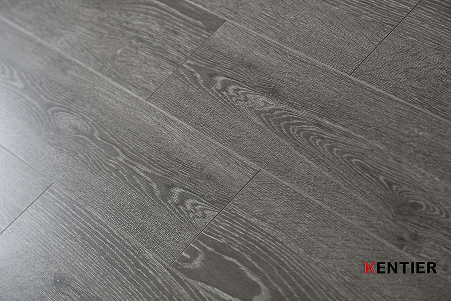 Laminate Flooring 90789-4