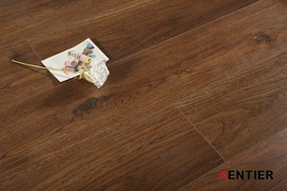 Laminate Flooring 08013-1