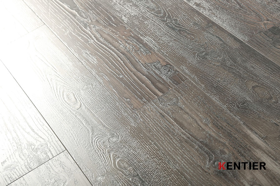 Laminate Flooring 279-7