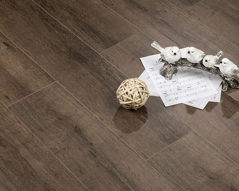 Laminate Flooring KLW014