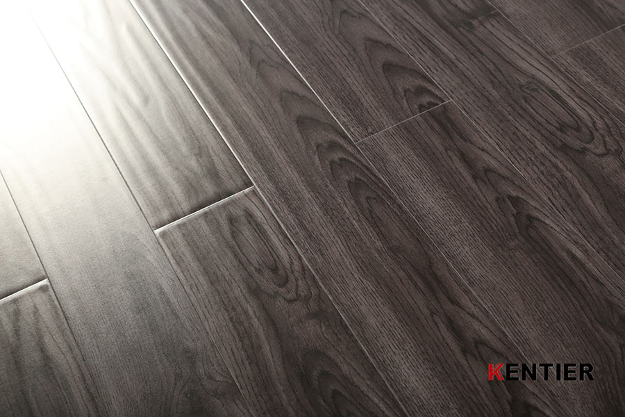 Laminate Flooring 8323-4