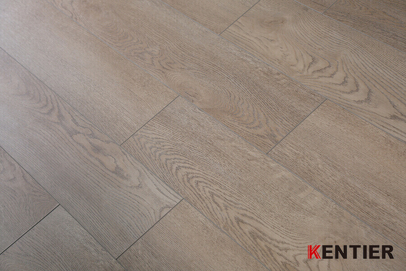 Light Brown Oak WPC Vinyl Flooring
