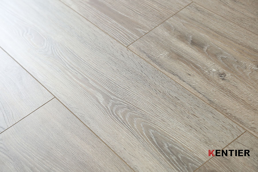 Laminate Flooring 6039-318