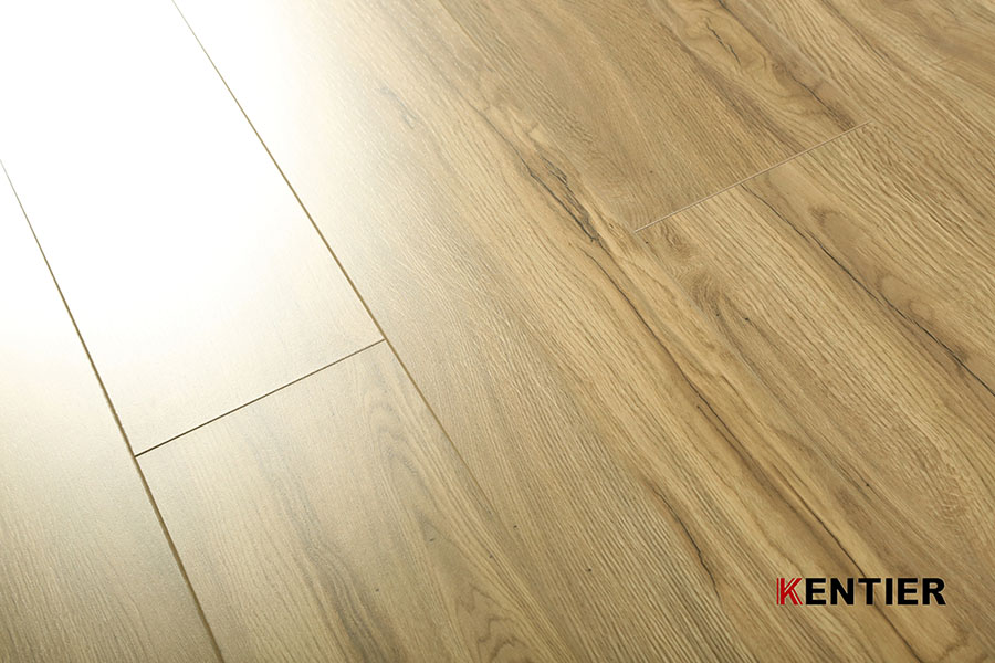 Laminate Flooring 010340-2018